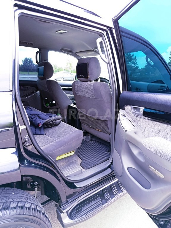 Toyota Land Cruiser Prado