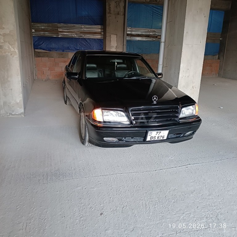 Mercedes C 280