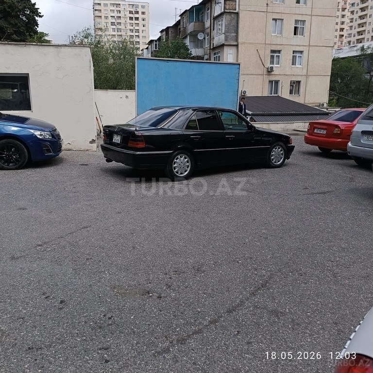 Mercedes C 280