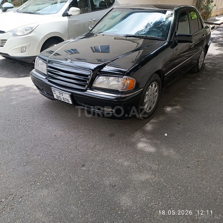Mercedes C 280
