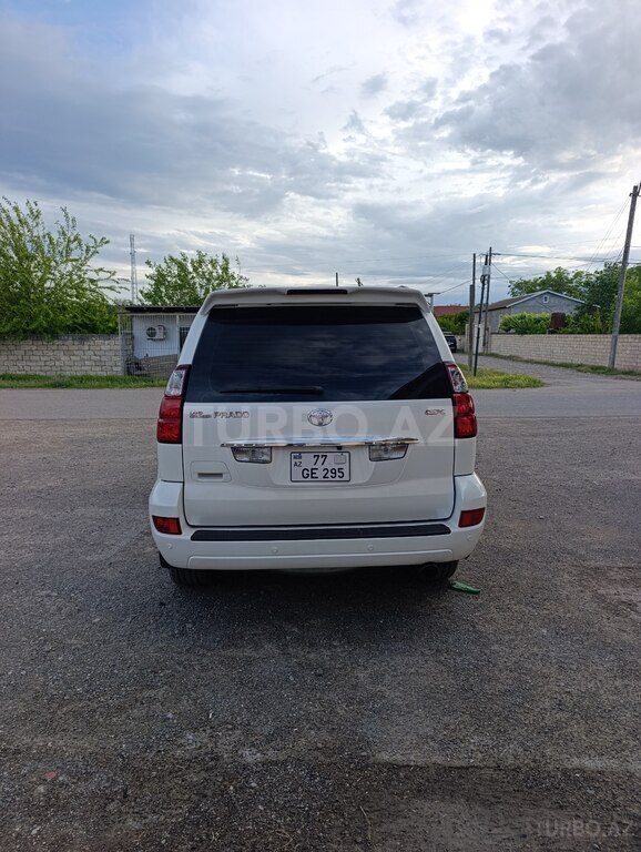 Toyota Land Cruiser Prado