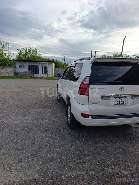 Toyota Land Cruiser Prado