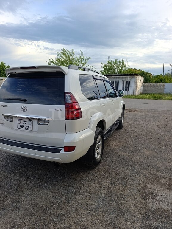 Toyota Land Cruiser Prado