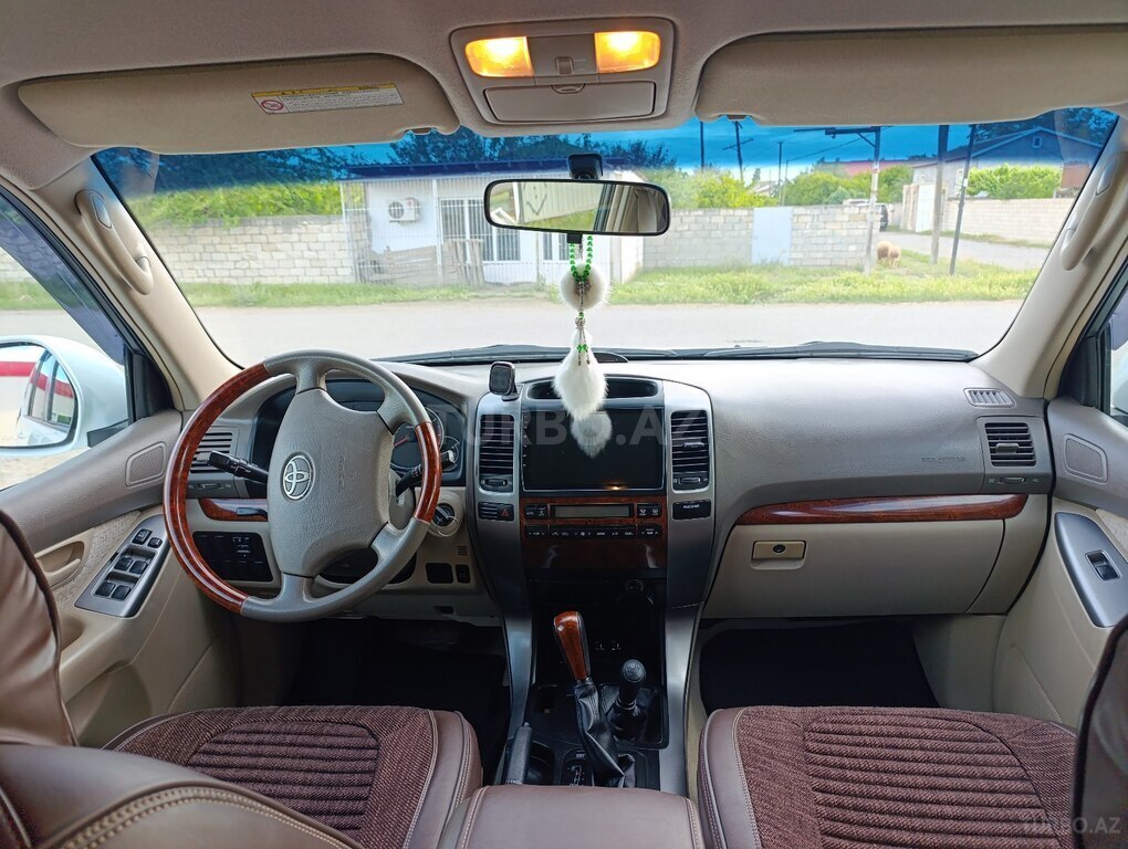 Toyota Land Cruiser Prado