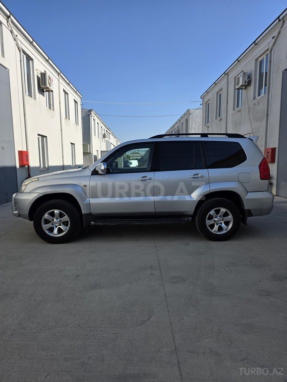 Toyota Land Cruiser Prado