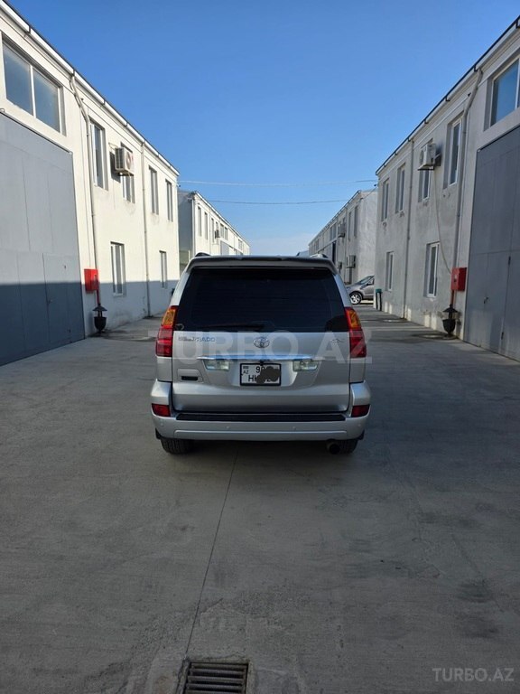 Toyota Land Cruiser Prado