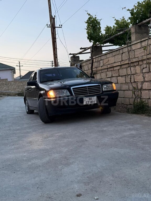 Mercedes C 230