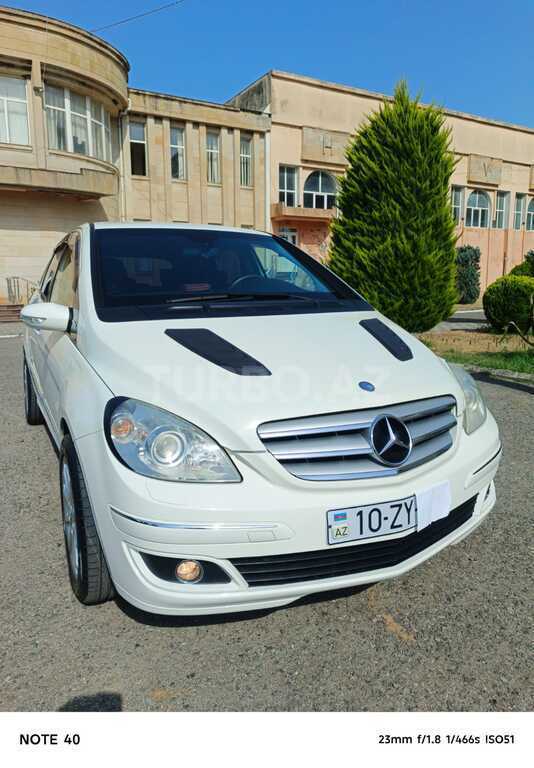 Mercedes B 170
