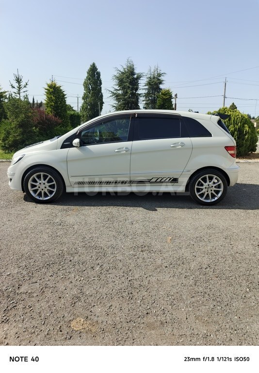 Mercedes B 170