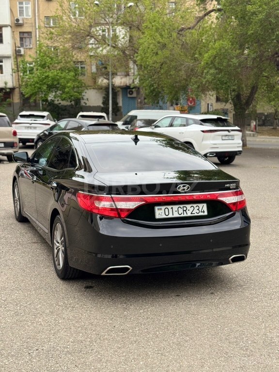 Hyundai Grandeur