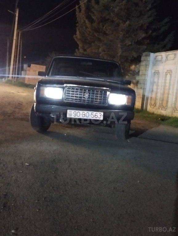 LADA (VAZ) 2107