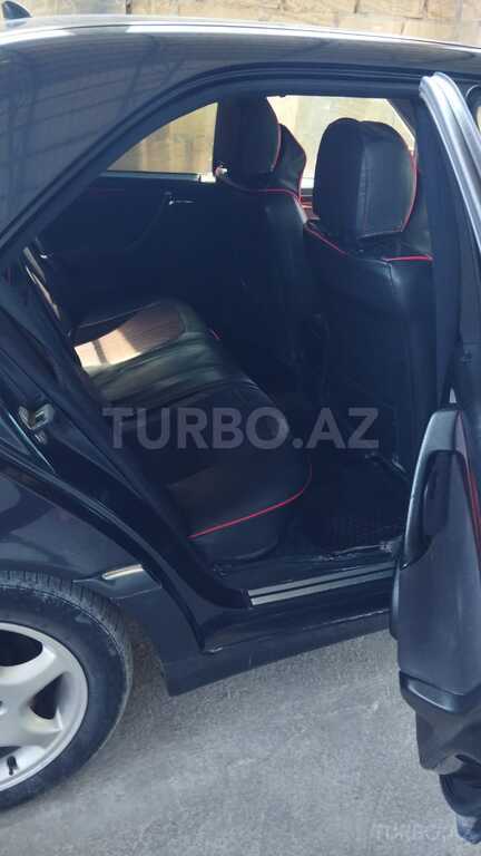 Mercedes C 230