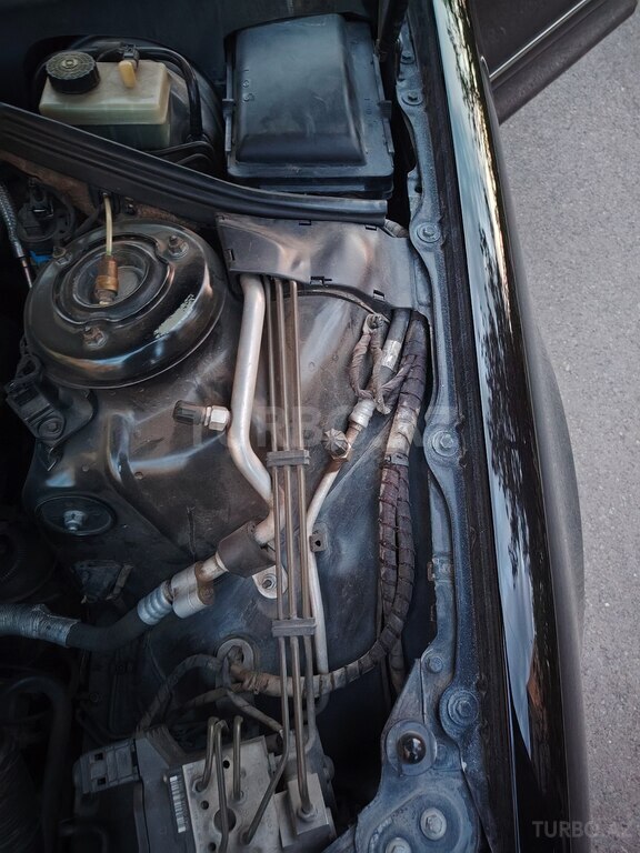 Mercedes S 320