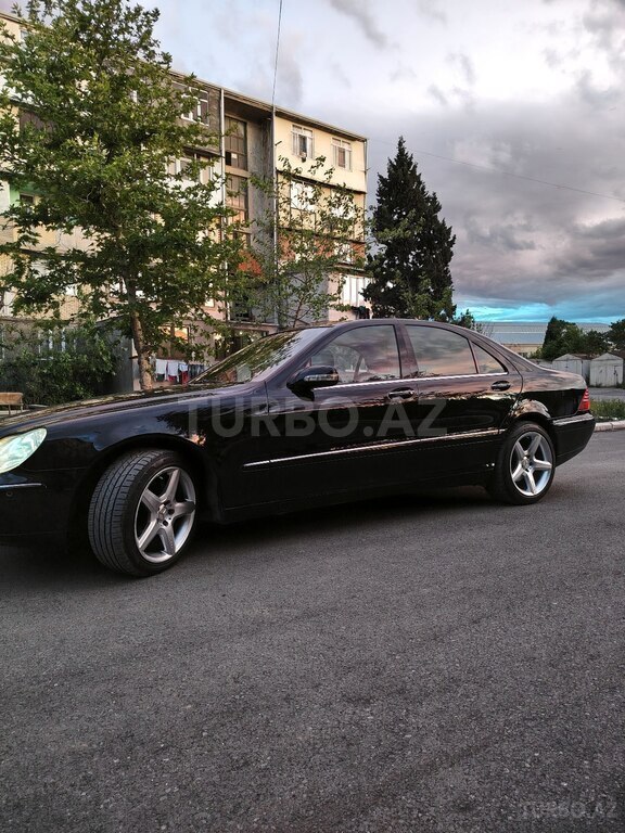Mercedes S 320