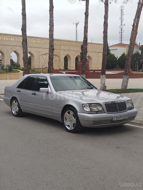Mercedes S 280