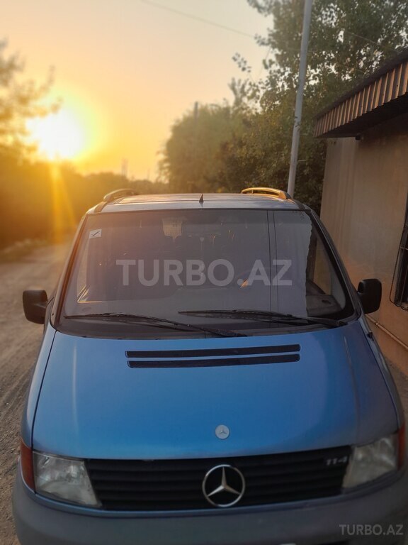 Mercedes Vito 114
