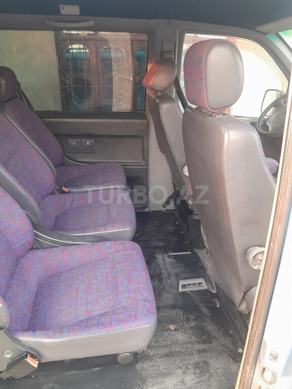 Mercedes Vito 114