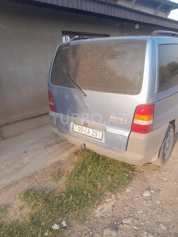 Mercedes Vito 114