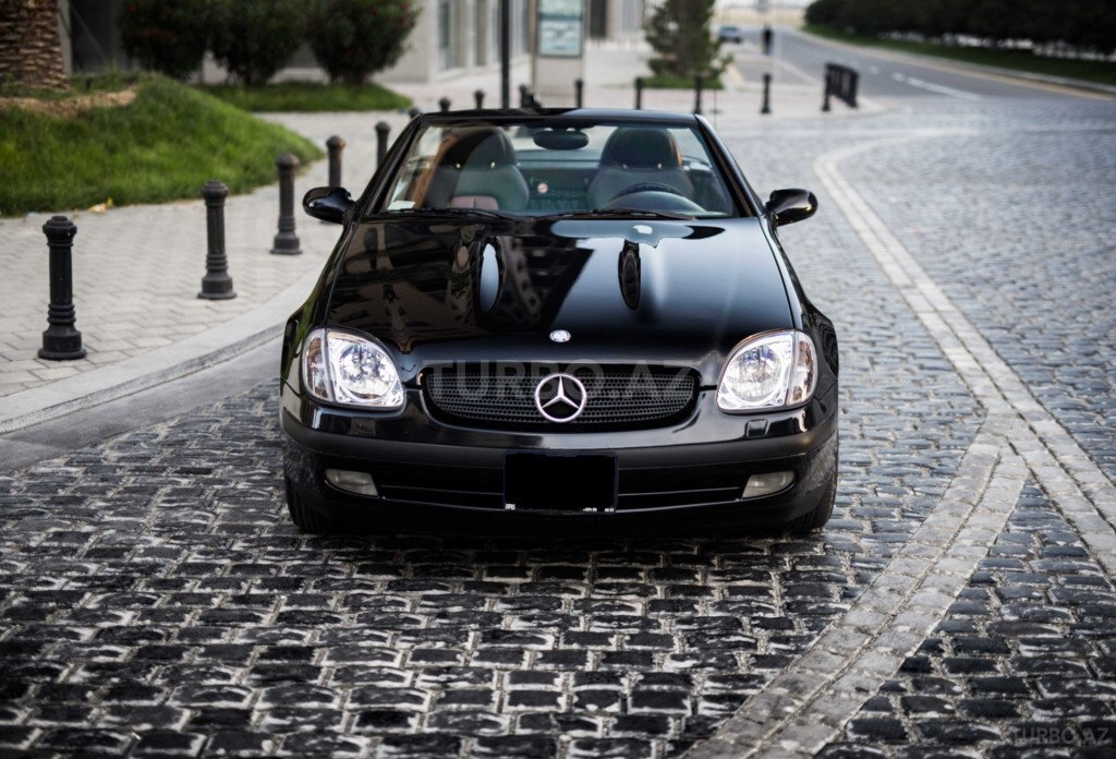 Mercedes SLK 230