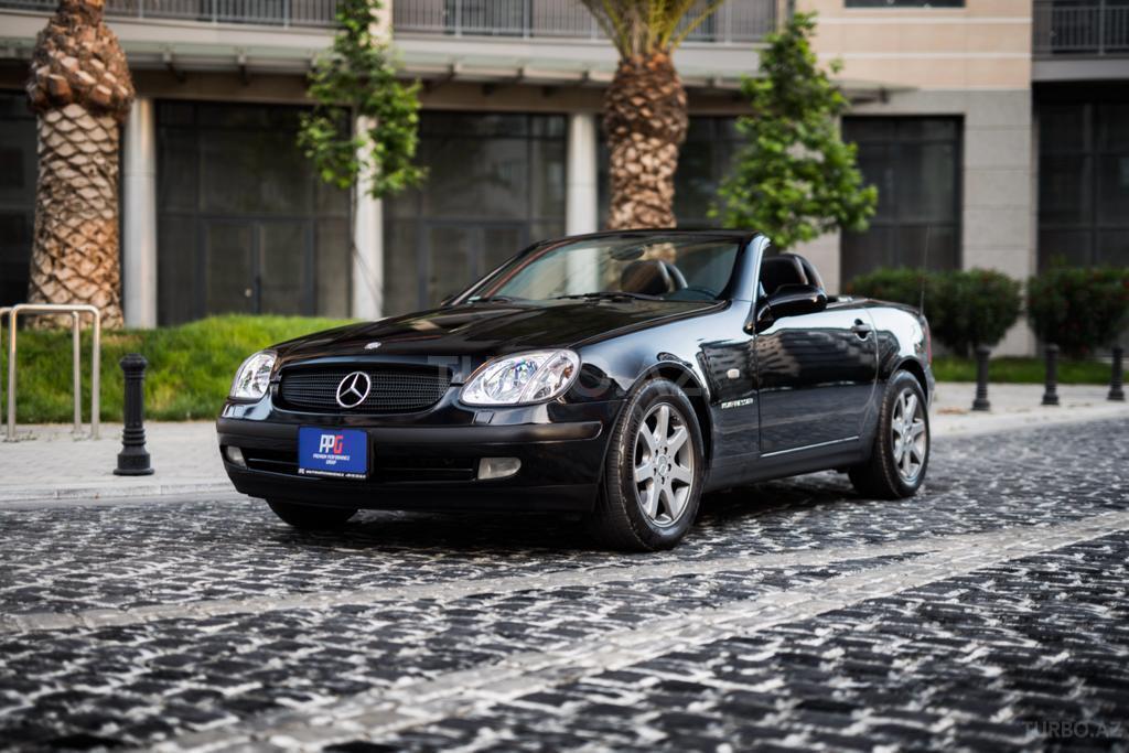 Mercedes SLK 230