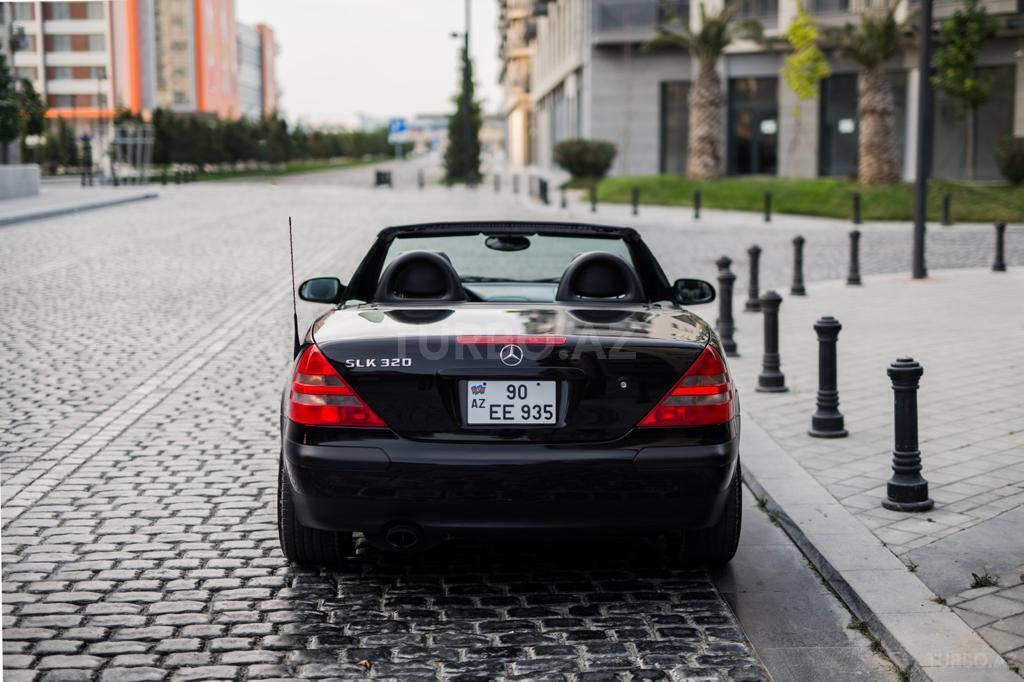 Mercedes SLK 230