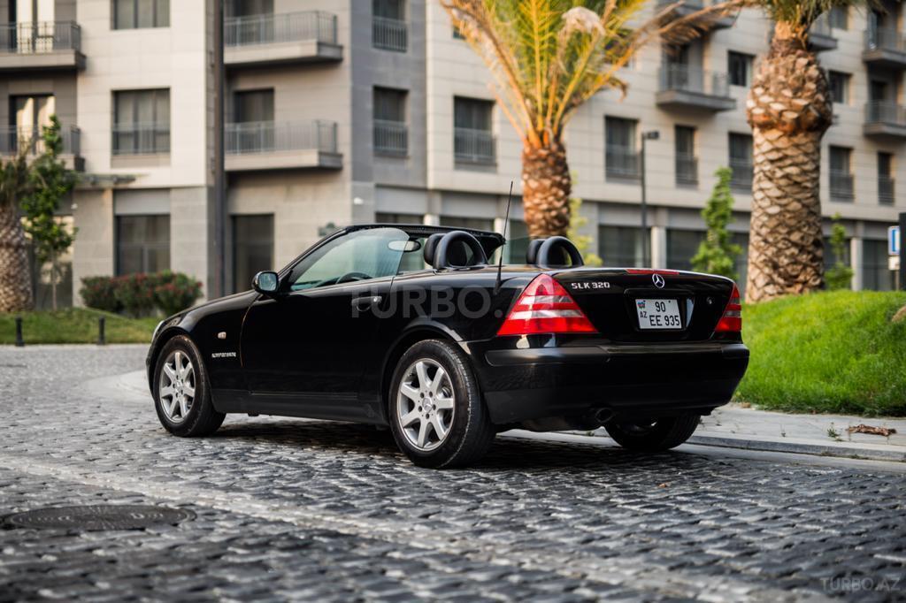 Mercedes SLK 230