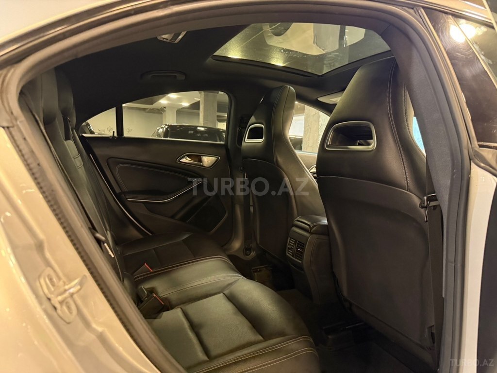 Mercedes CLA 250 4MATIC