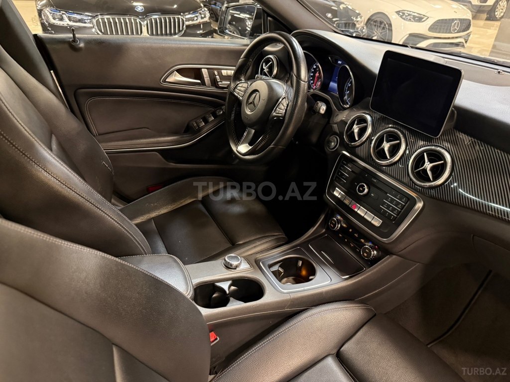 Mercedes CLA 250 4MATIC