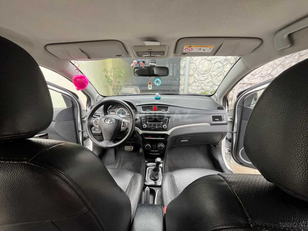 GWM (Great Wall Motor) Voleex C30