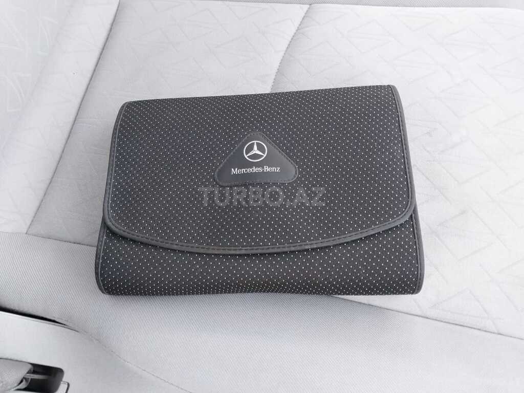 Mercedes C 240