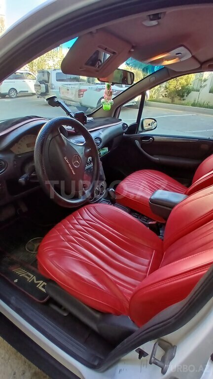 Mercedes A 160