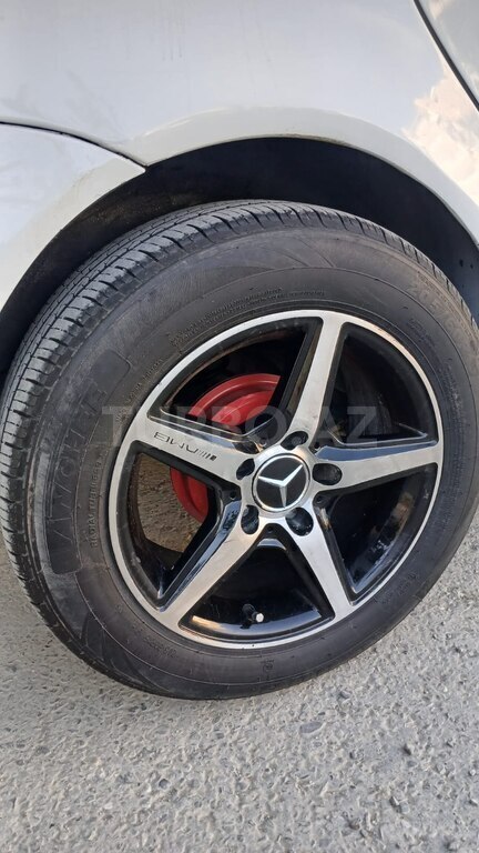Mercedes A 160
