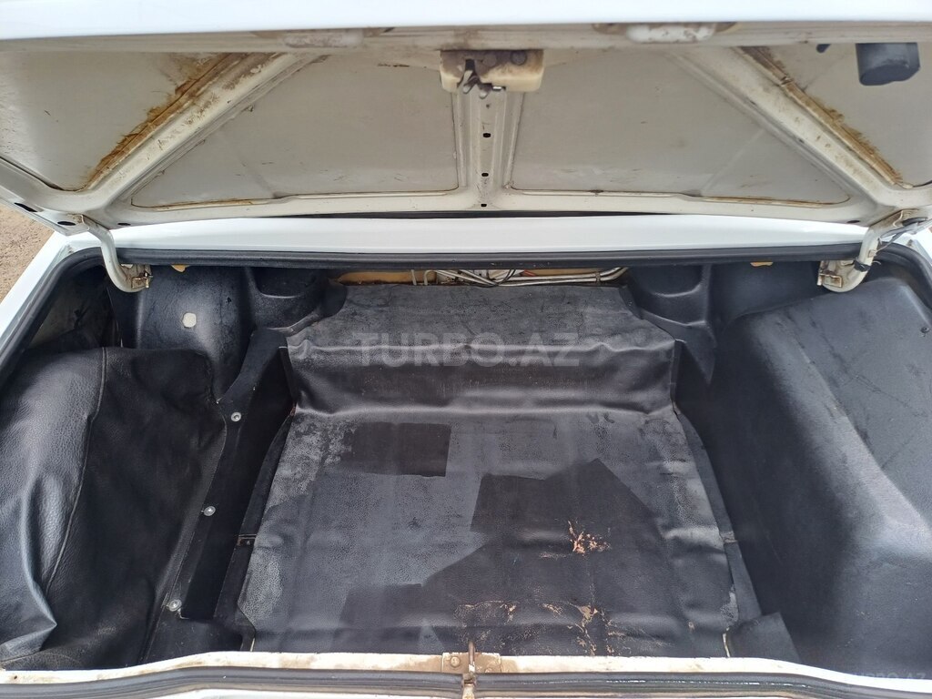 LADA (VAZ) 2107