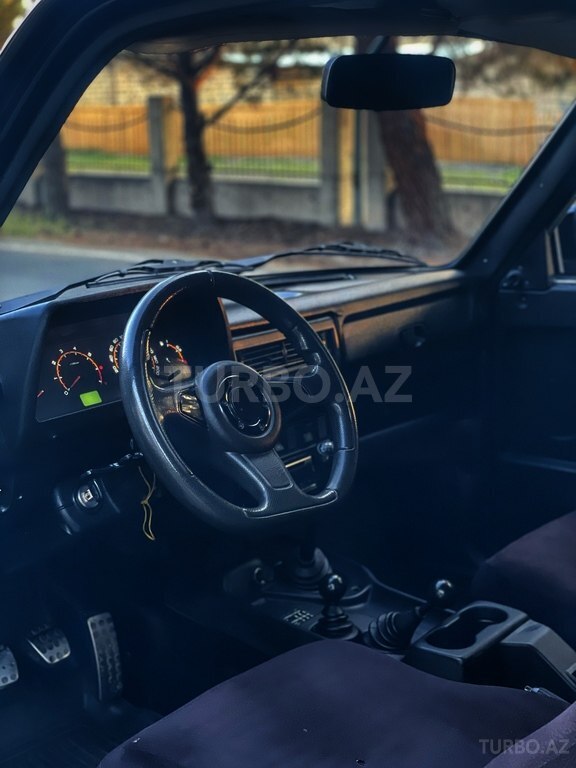 LADA (VAZ) Niva