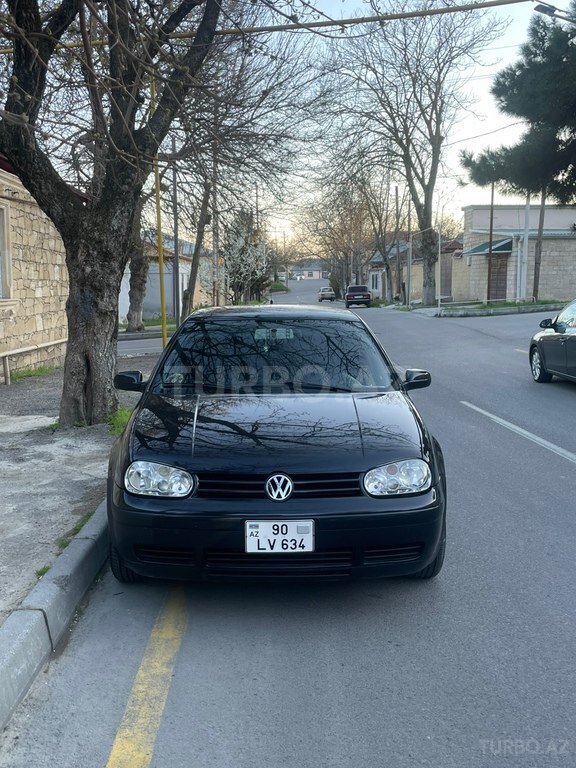 Volkswagen Golf