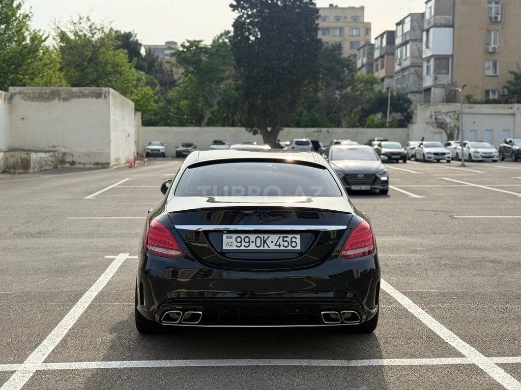 Mercedes C 300 4MATIC