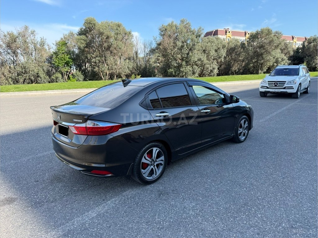 Honda Grace