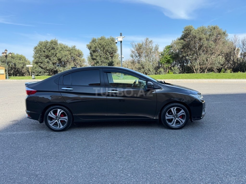 Honda Grace