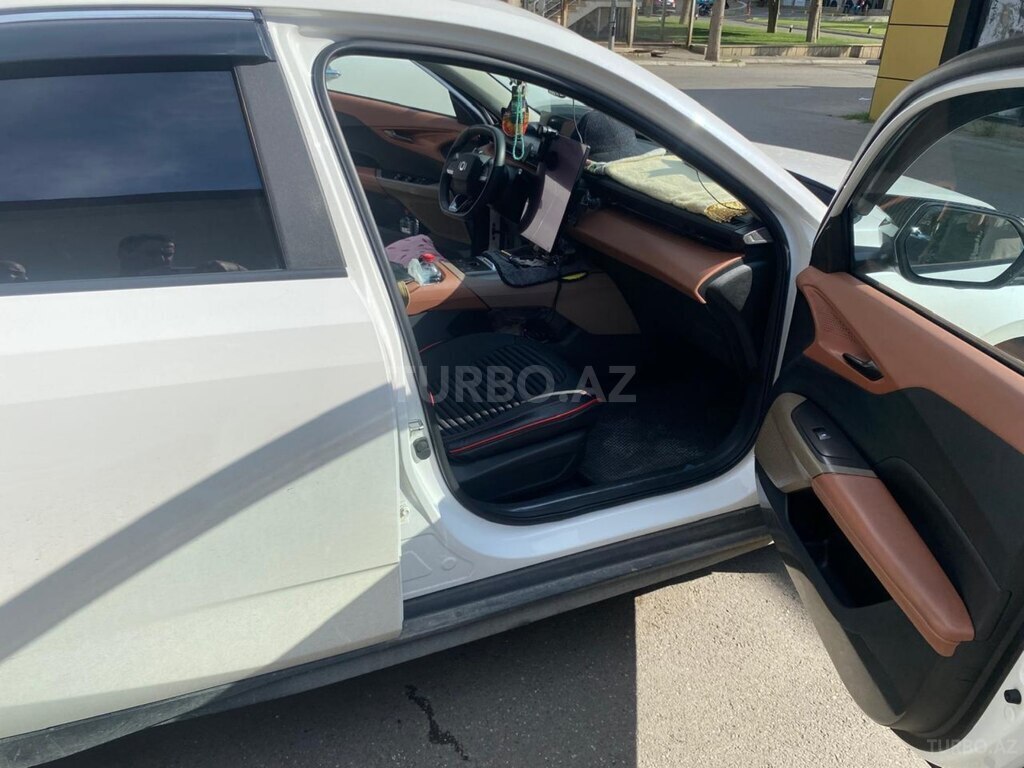 Changan Qiyuan A05