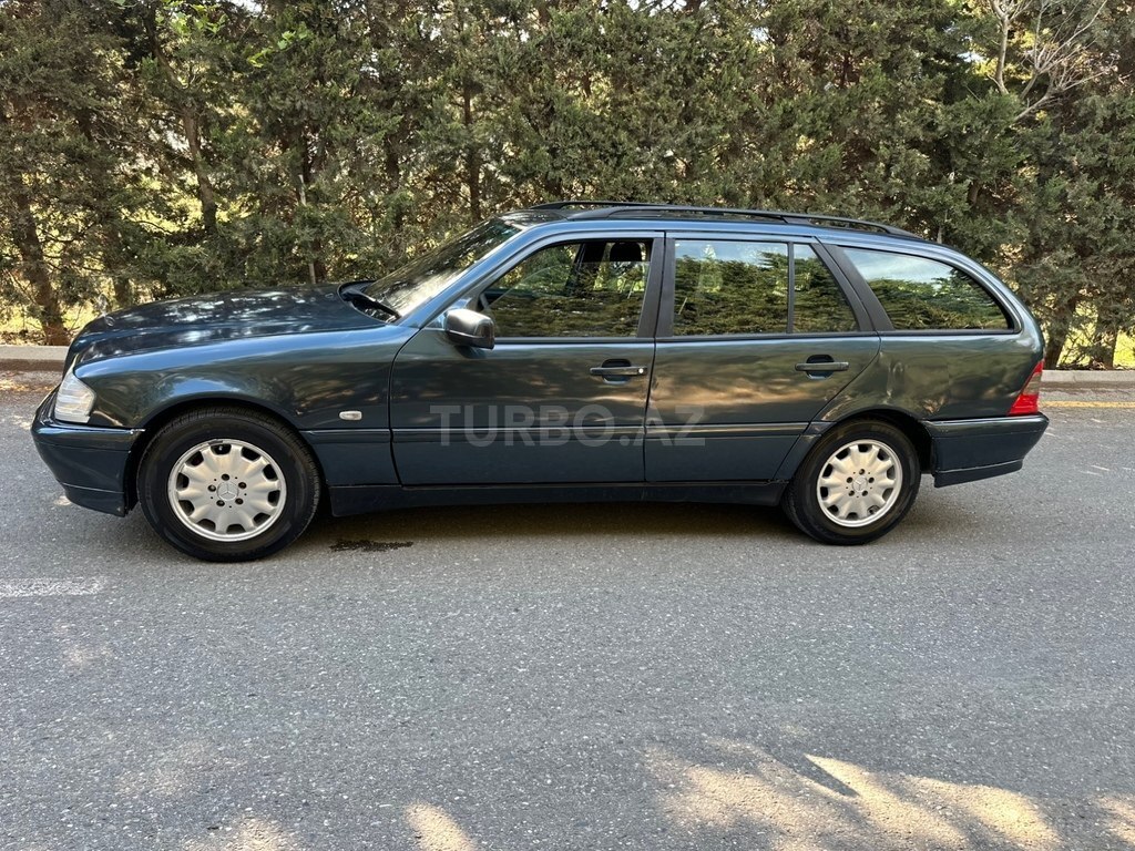 Mercedes C 180