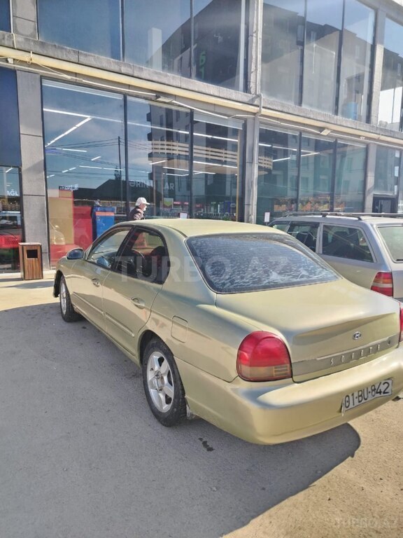 Hyundai Sonata