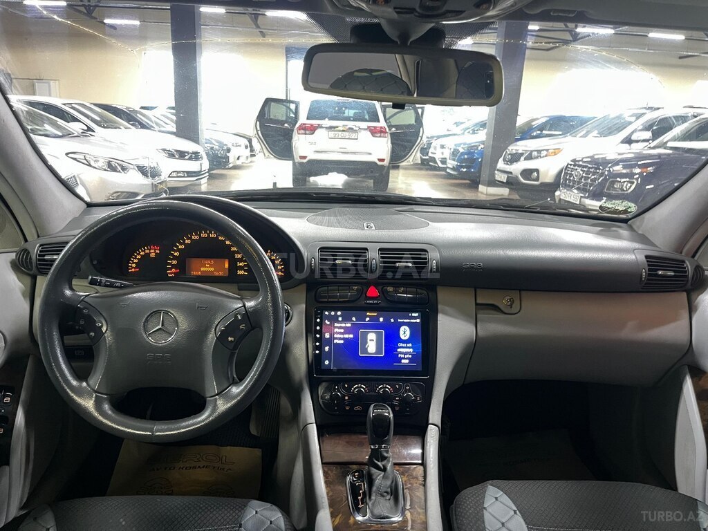 Mercedes C 240