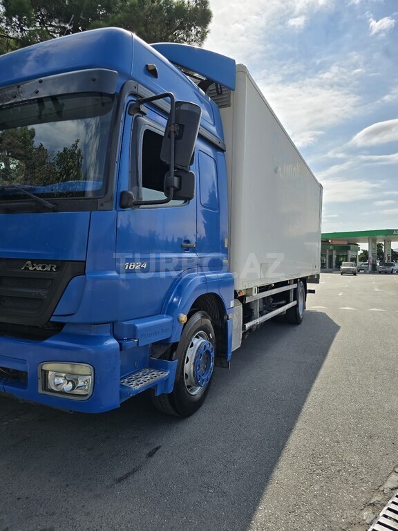 Mercedes Axor 1824