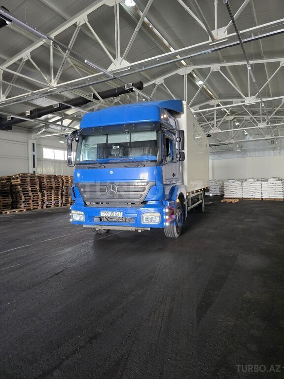Mercedes Axor 1824