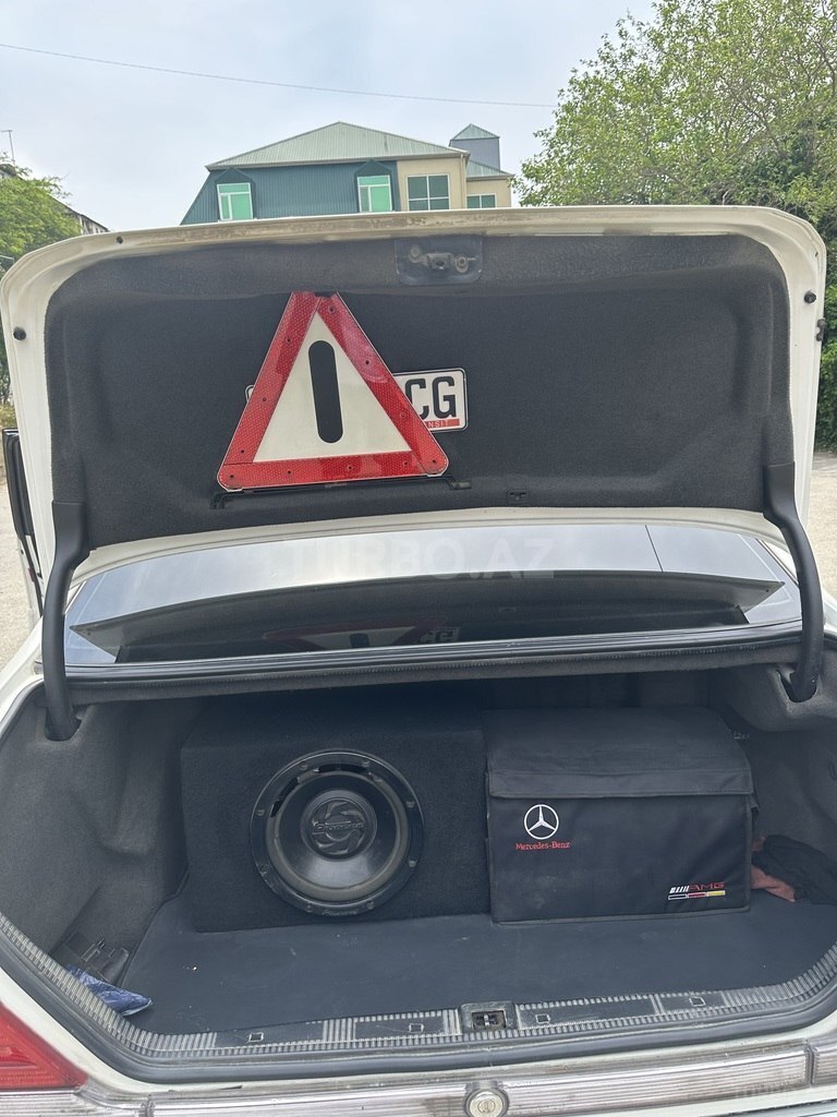 Mercedes S 320