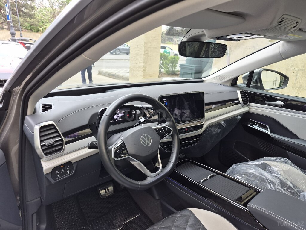 Volkswagen ID.6 Crozz
