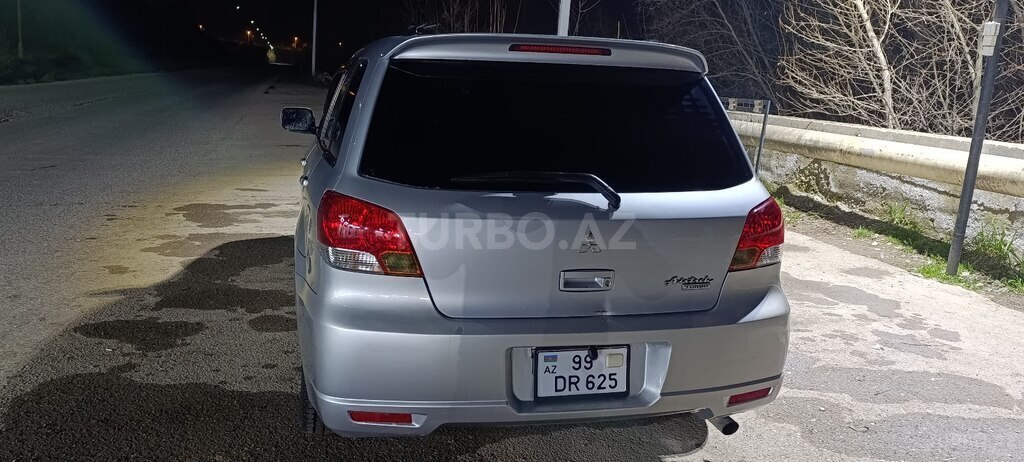Mitsubishi Airtrek