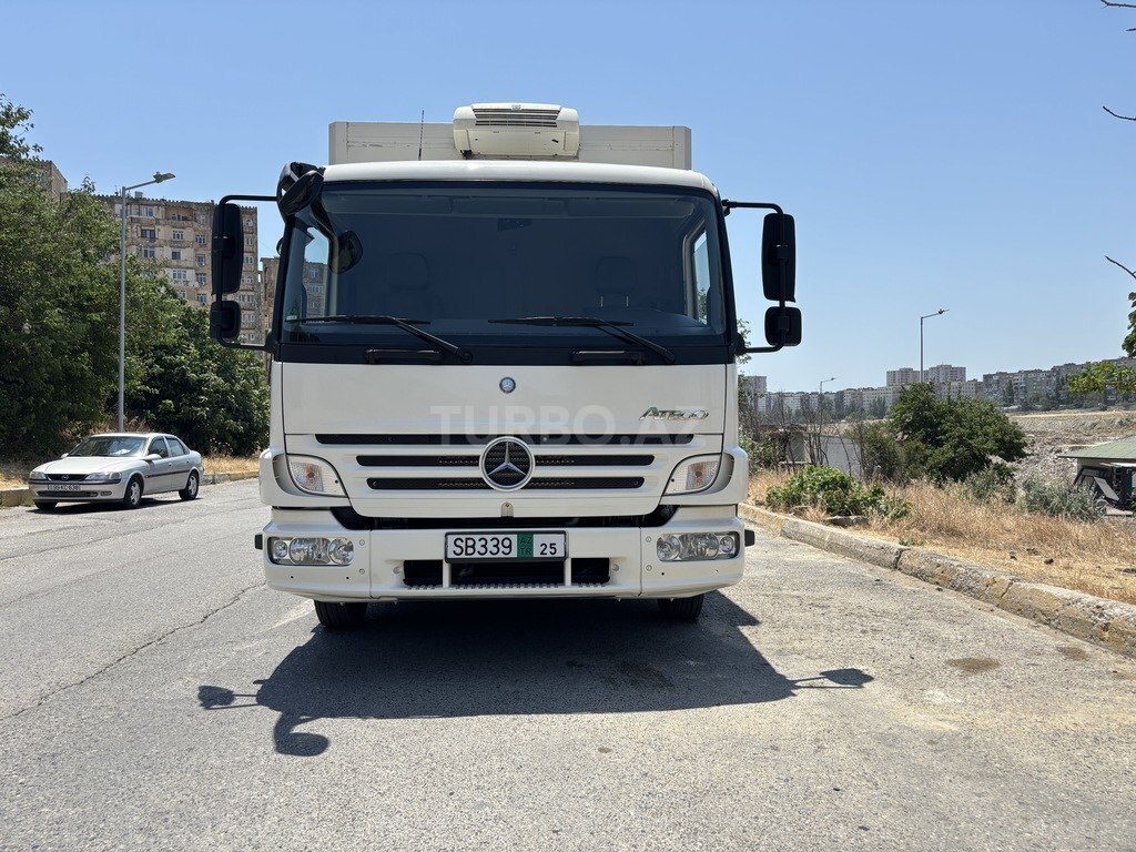 Mercedes Atego 816