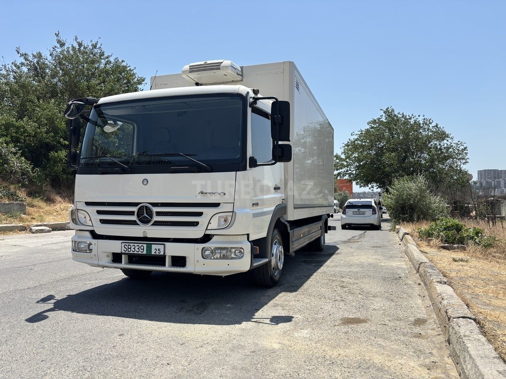 Mercedes Atego 816
