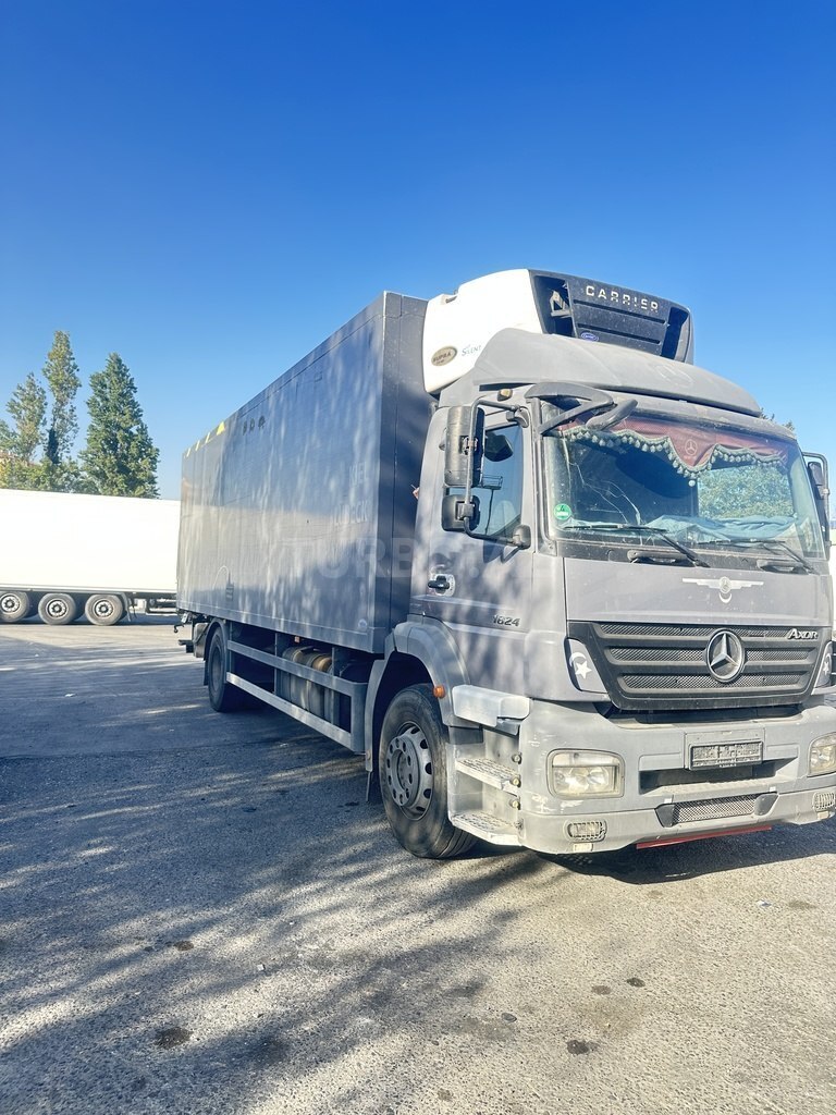 Mercedes Axor 1824